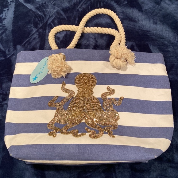 Casey Key Octopus Tote Bag - Picture 5 of 7